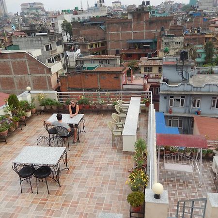Shine Homestay Famille Francophone - Shine Home And Apartment Katmandu Dış mekan fotoğraf