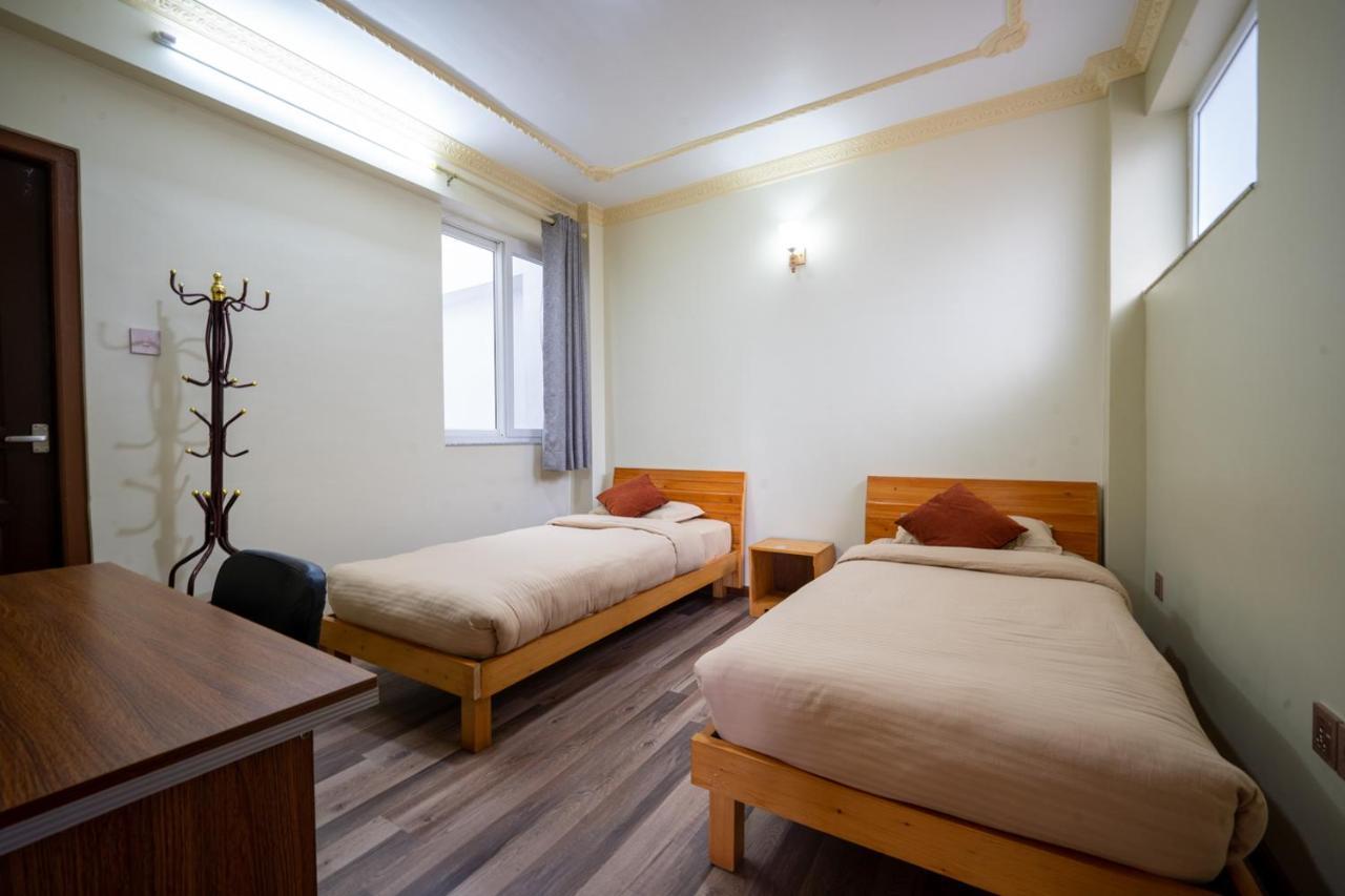 Shine Homestay Famille Francophone - Shine Home And Apartment Katmandu Dış mekan fotoğraf