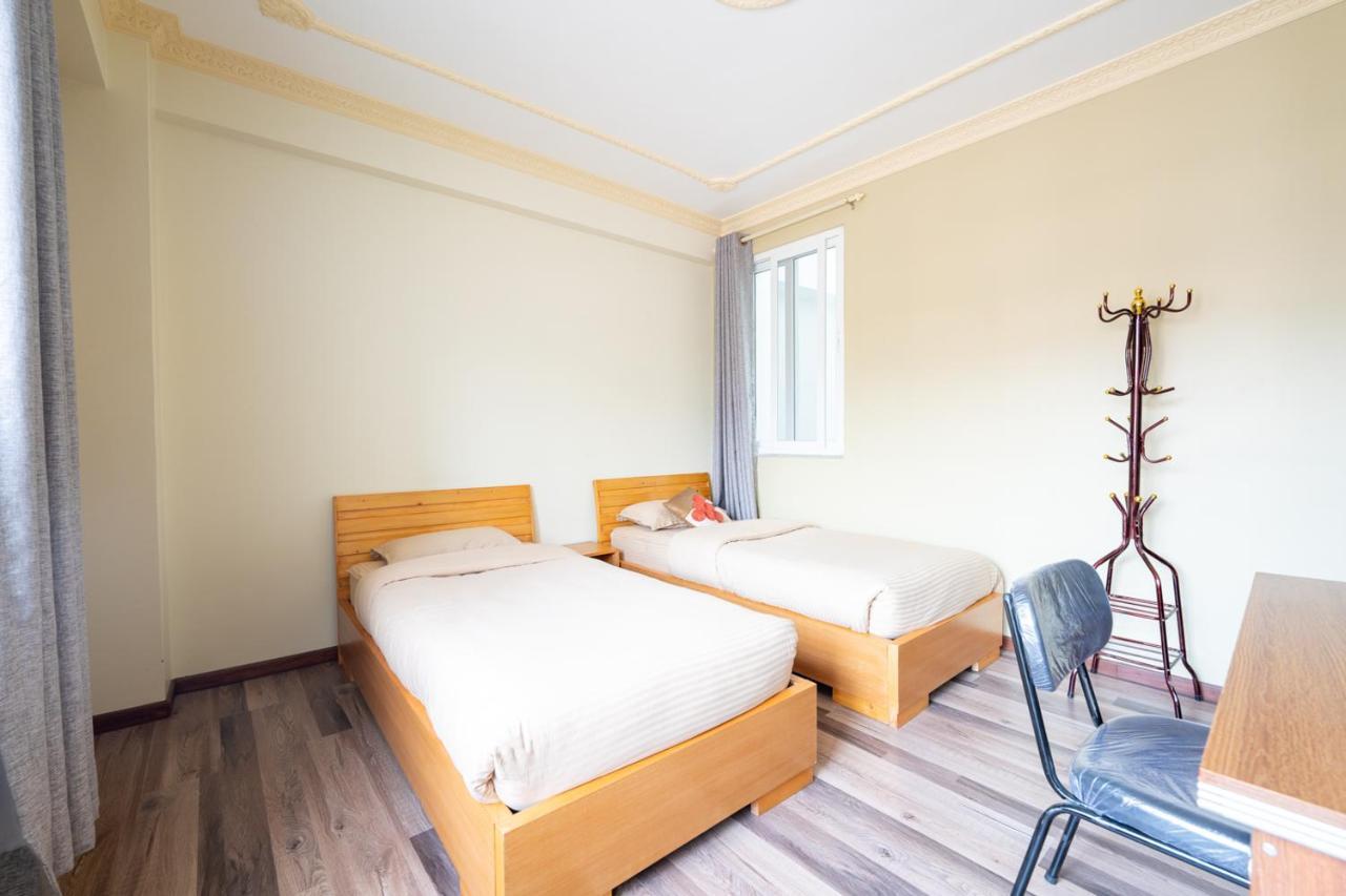 Shine Homestay Famille Francophone - Shine Home And Apartment Katmandu Dış mekan fotoğraf