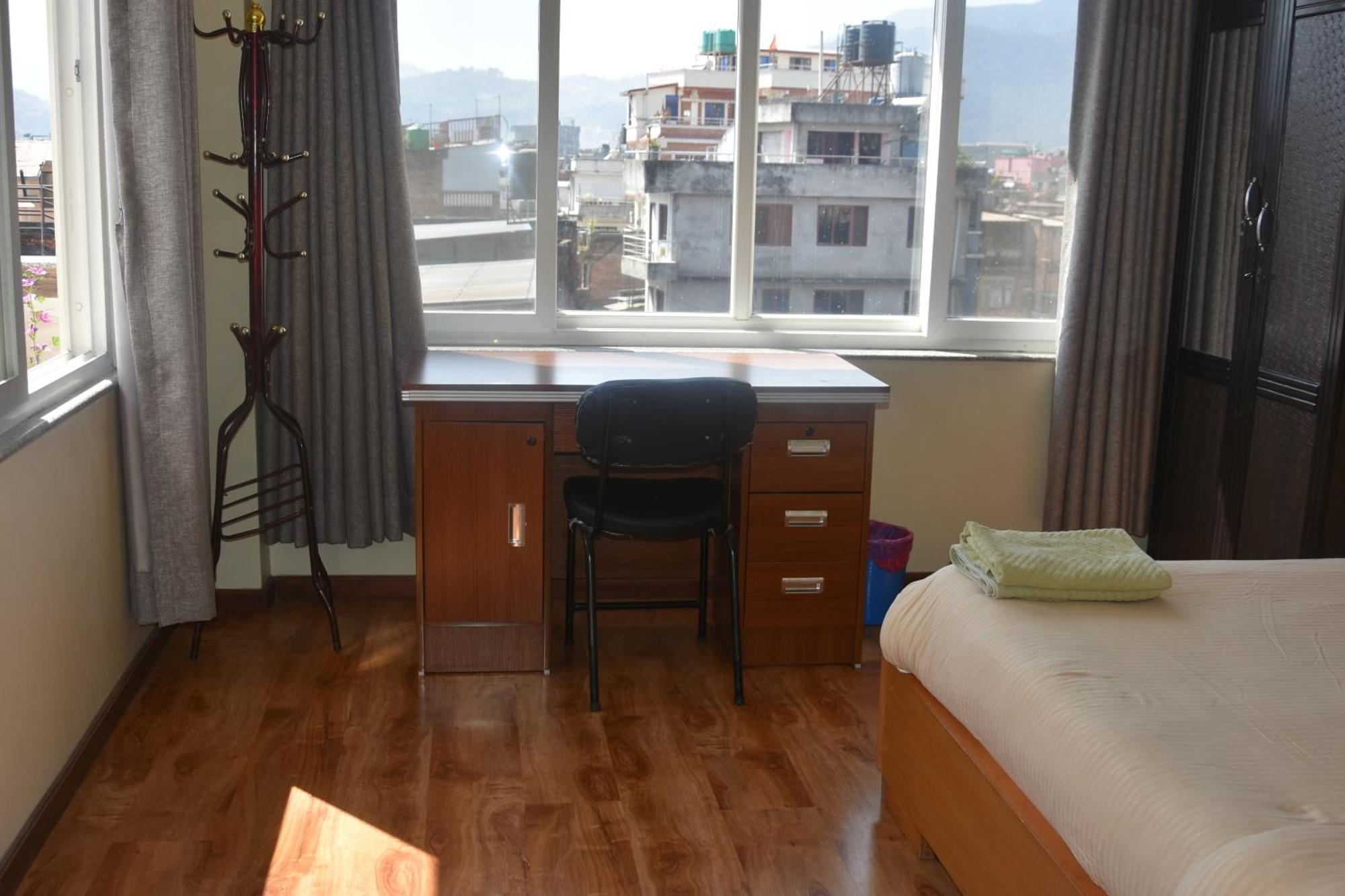 Shine Homestay Famille Francophone - Shine Home And Apartment Katmandu Dış mekan fotoğraf