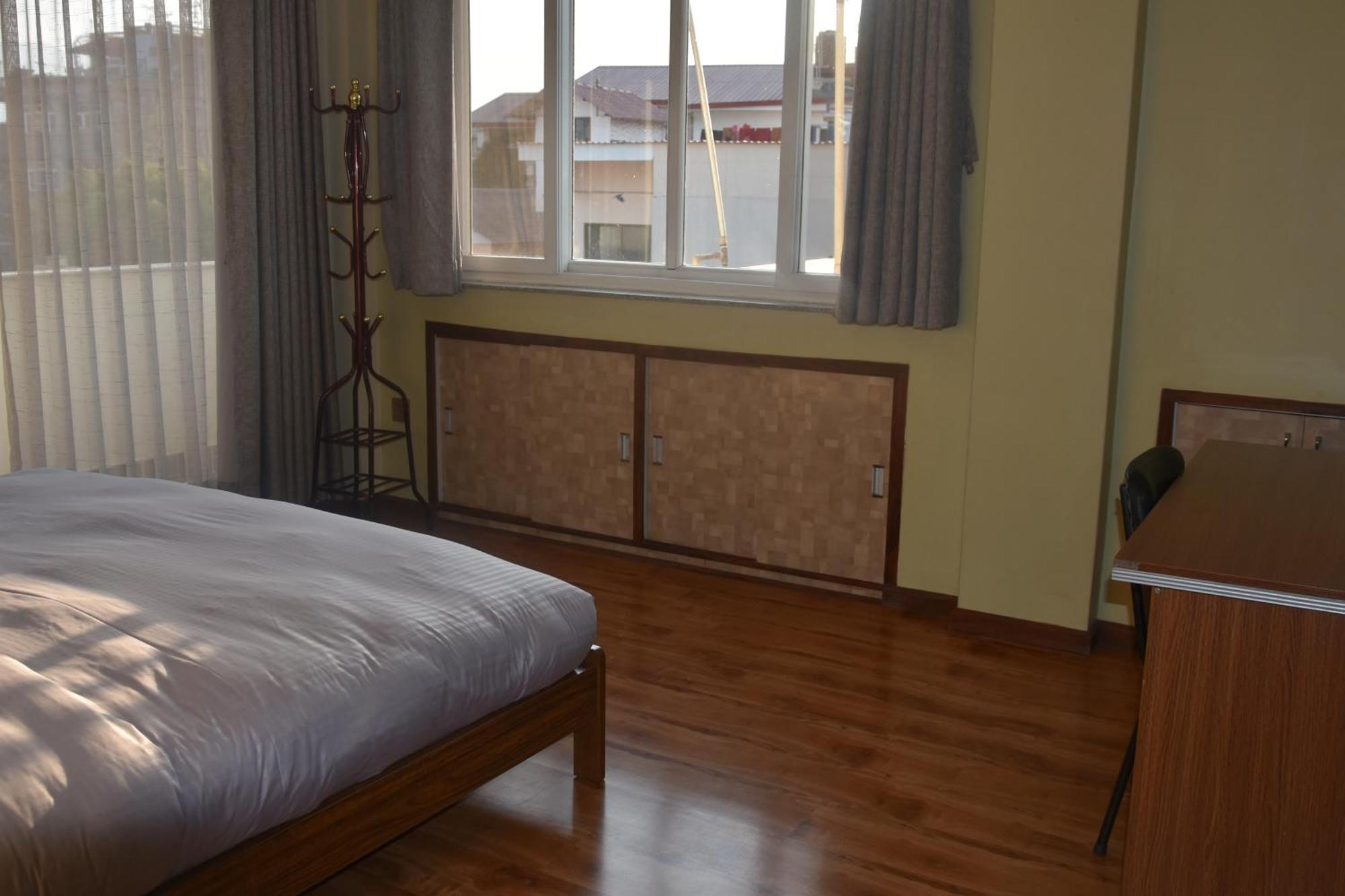 Shine Homestay Famille Francophone - Shine Home And Apartment Katmandu Dış mekan fotoğraf