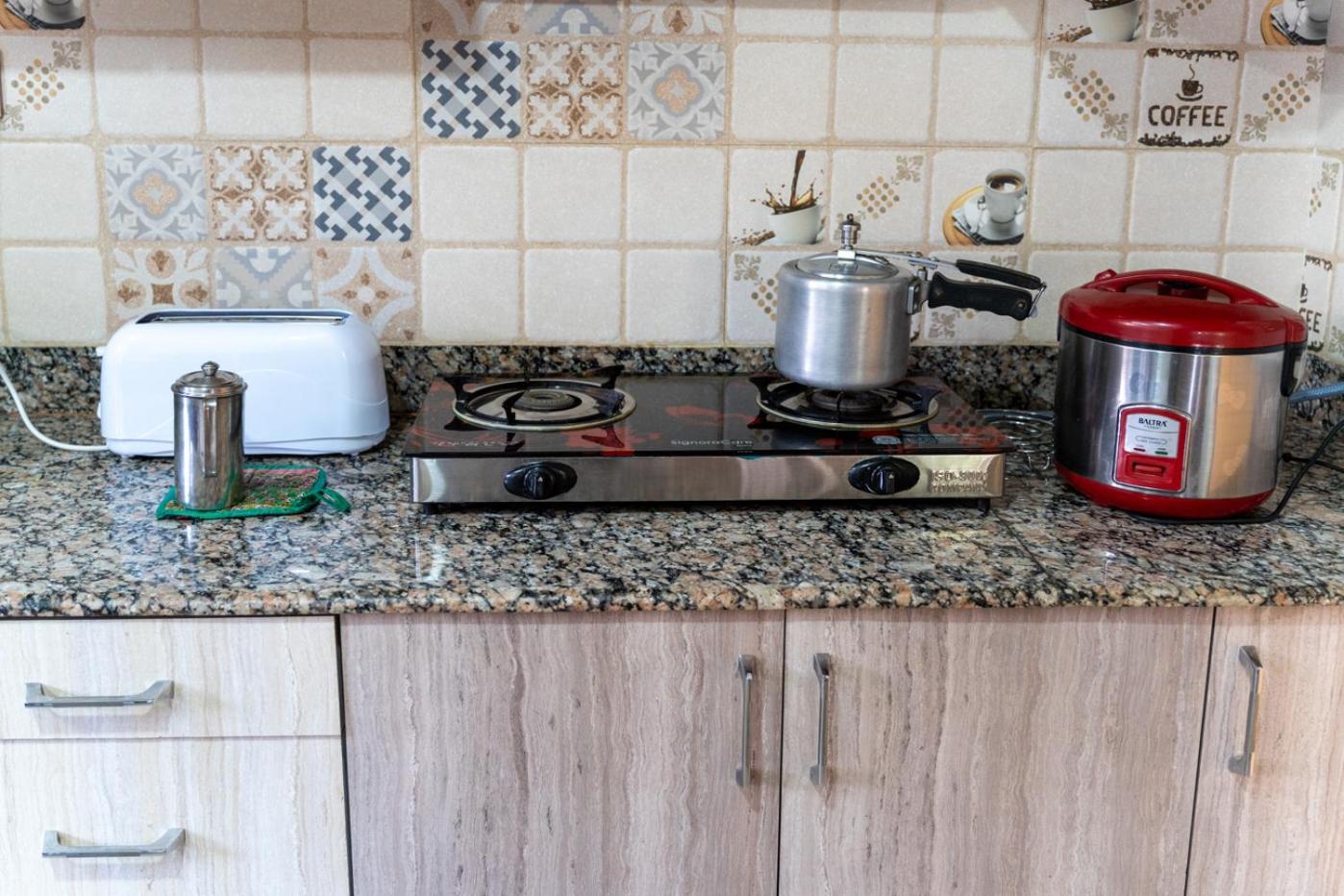 Shine Homestay Famille Francophone - Shine Home And Apartment Katmandu Dış mekan fotoğraf