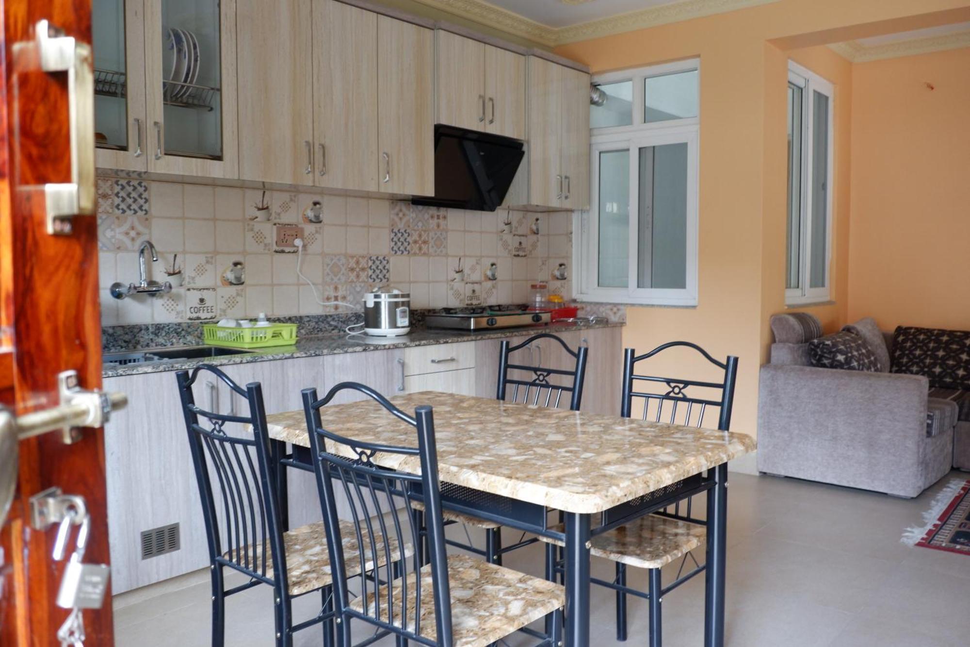 Shine Homestay Famille Francophone - Shine Home And Apartment Katmandu Dış mekan fotoğraf