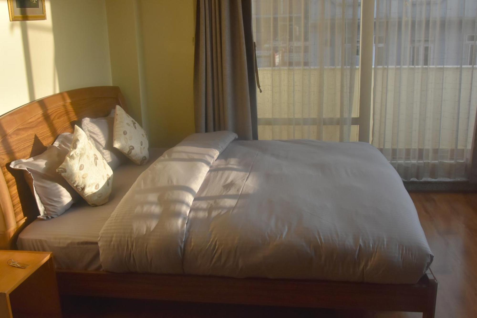 Shine Homestay Famille Francophone - Shine Home And Apartment Katmandu Dış mekan fotoğraf