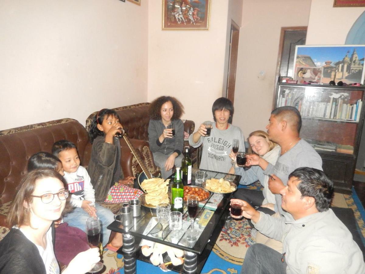 Shine Homestay Famille Francophone - Shine Home And Apartment Katmandu Dış mekan fotoğraf