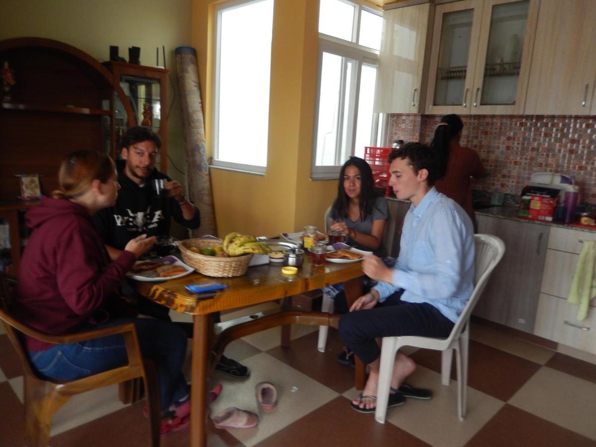 Shine Homestay Famille Francophone - Shine Home And Apartment Katmandu Dış mekan fotoğraf